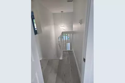 580 NW 87 Way, Coral Springs, FL 33071 - Photo 6