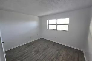 8225 Sunrise Lakes Blvd, Sunrise, FL 33322 - Photo 4