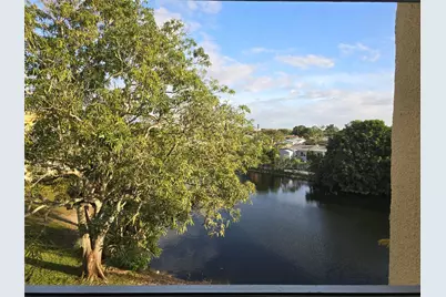 8225 Sunrise Lakes Boulevard #310, Sunrise, FL 33322 - Photo 2