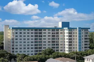 4330 Hillcrest Dr, Hollywood, FL 33021 - Photo 2