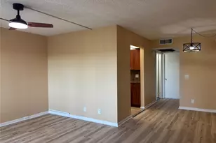 1401 SW 135th Terrace, Pembroke Pines, FL 33027 - Photo 6