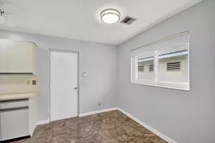 6869 Fountains Cir, Lake Worth, FL 33467 - Photo 20