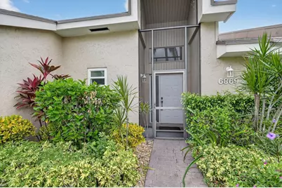 6869 Fountains Circle #6869, Lake Worth, FL 33467 - Photo 4