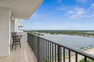 1201 S Ocean Dr, Hollywood, FL 33019 - Photo 14