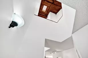 81 NE 17th Ct, Fort Lauderdale, FL 33305 - Photo 26