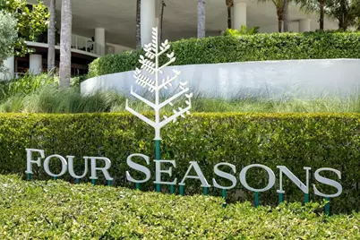 525 N Fort Lauderdale Beach Boulevard #1504, Fort Lauderdale, FL 33304 - Photo 2