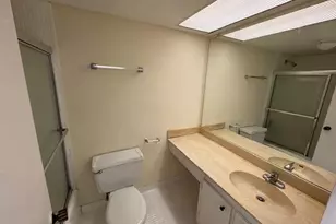 230 174th St, North Miami Beach, FL 33160 - Photo 16