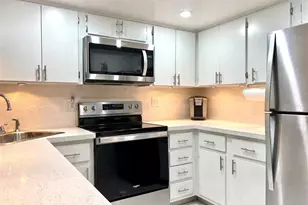 3002 NE 5th Terrace, Wilton Manors, FL 33334 - Photo 8