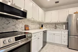 669 W Oakland Park Blvd, Oakland Park, FL 33311 - Photo 8
