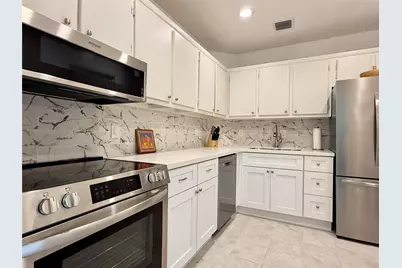 669 W Oakland Park Boulevard #220b, Oakland Park, FL 33311 - Photo 8