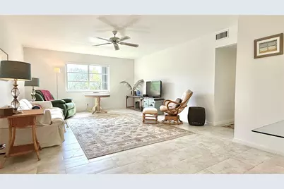 669 W Oakland Park Boulevard #220b, Oakland Park, FL 33311 - Photo 2