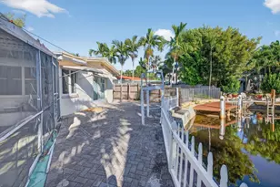 1570 NE 30th Pl, Oakland Park, FL 33334 - Photo 56