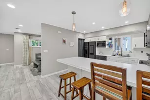 1570 NE 30th Pl, Oakland Park, FL 33334 - Photo 22