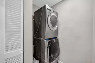 1570 NE 30th Pl, Oakland Park, FL 33334 - Photo 50