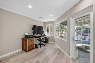 1570 NE 30th Pl, Oakland Park, FL 33334 - Photo 26