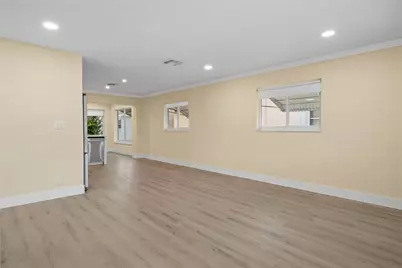 4514 NW 49th Drive, Tamarac, FL 33319 - Photo 8