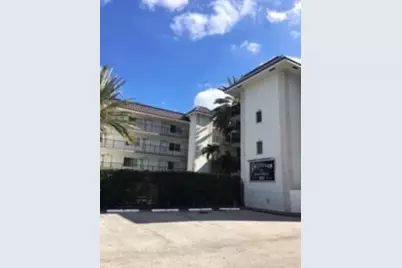 924 SE 2nd Street #34, Fort Lauderdale, FL 33301 - Photo 1
