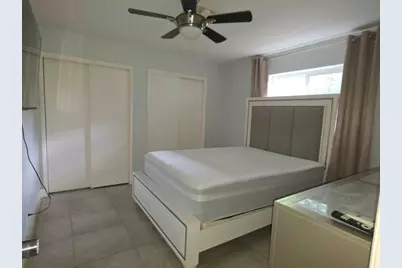 690 NW 68th Avenue, Plantation, FL 33317 - Photo 10