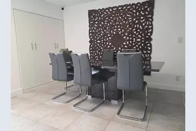 690 NW 68th Avenue, Plantation, FL 33317 - Photo 6