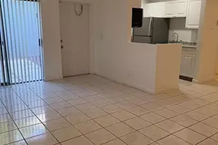 1 Crossing Circle Unit, Boynton Beach, FL 33435 - Photo 2