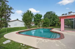 4460 NW 105th Terrace, Coral Springs, FL 33065 - Photo 8
