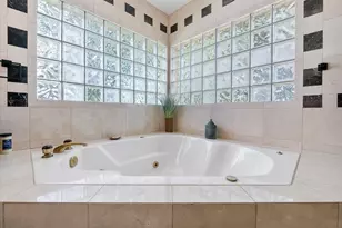 2484 SE 12th St, Pompano Beach, FL 33062 - Photo 42