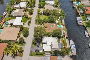 2484 SE 12th St, Pompano Beach, FL 33062 - Photo 20