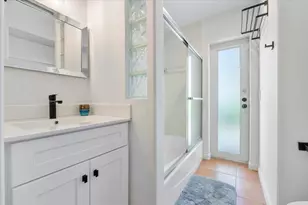 2484 SE 12th St, Pompano Beach, FL 33062 - Photo 54