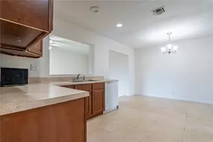 6680 NW 16th St, Margate, FL 33063 - Photo 36