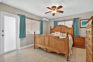 3201 SE 12th St, Pompano Beach, FL 33062 - Photo 14