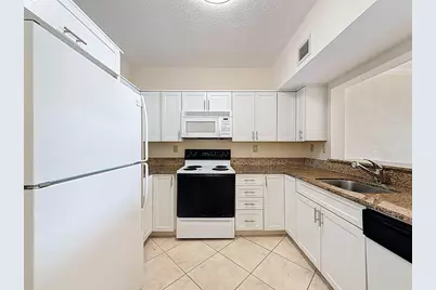 3020 NE 32nd Avenue #510, Fort Lauderdale, FL 33308 - Photo 4