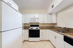 3020 NE 32nd Ave, Fort Lauderdale, FL 33308 - Photo 4