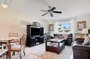 6263 NE 19th Ave, Fort Lauderdale, FL 33308 - Photo 2