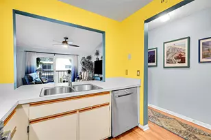 441 SE 10th St, Dania Beach, FL 33004 - Photo 12