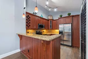 151 NW 115th Ave, Plantation, FL 33325 - Photo 10