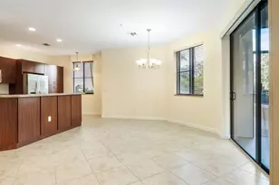 2925 NW 126th Ave, Sunrise, FL 33323 - Photo 10