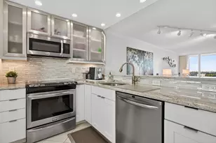 2940 N Course Dr Unit, Pompano Beach, FL 33069 - Photo 12