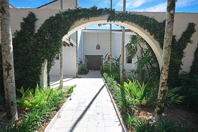 114 N Beach Road, Hobe Sound, FL 33455 - Photo 2