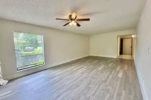 159 NW 70th St, Boca Raton, FL 33487 - Photo 10