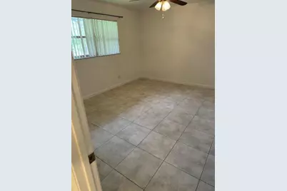 7831 N Colony Circle, Tamarac, FL 33321 - Photo 6