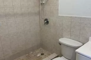 7831 N Colony Cir, Tamarac, FL 33321 - Photo 8