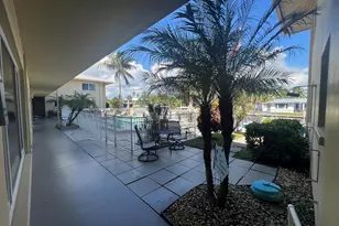 2811 NE 51st St, Fort Lauderdale, FL 33308 - Photo 2