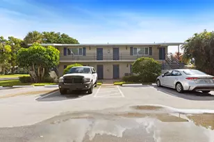 817 Lighthouse Dr, Juno Beach, FL 33408 - Photo 1