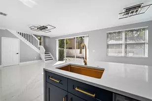 15580 SW 49th Ct, Miramar, FL 33027 - Photo 8