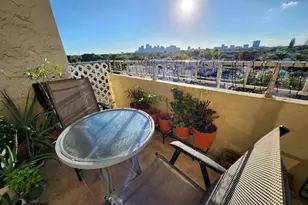 900 NE 18th Ave Unit, Fort Lauderdale, FL 33304 - Photo 4