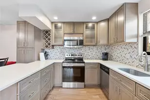 2572 NW 99th Ave, Coral Springs, FL 33065 - Photo 4