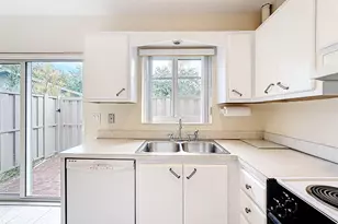 79 NE 20th Ct, Wilton Manors, FL 33305 - Photo 6