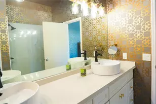 600 N Victoria Terrace, Fort Lauderdale, FL 33304 - Photo 48