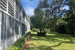 40 Keswick B, Deerfield Beach, FL 33442 - Photo 24