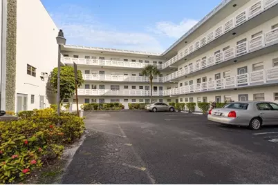 4090 NW 42nd Avenue #309, Lauderdale Lakes, FL 33319 - Photo 2